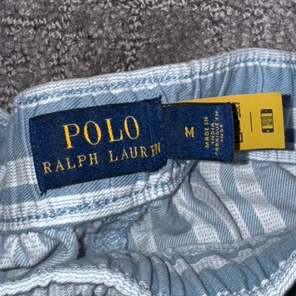 POLO
Ralph Lauren Light Blue Striped Shorts | Pre-Loved - Picture 6 of 9